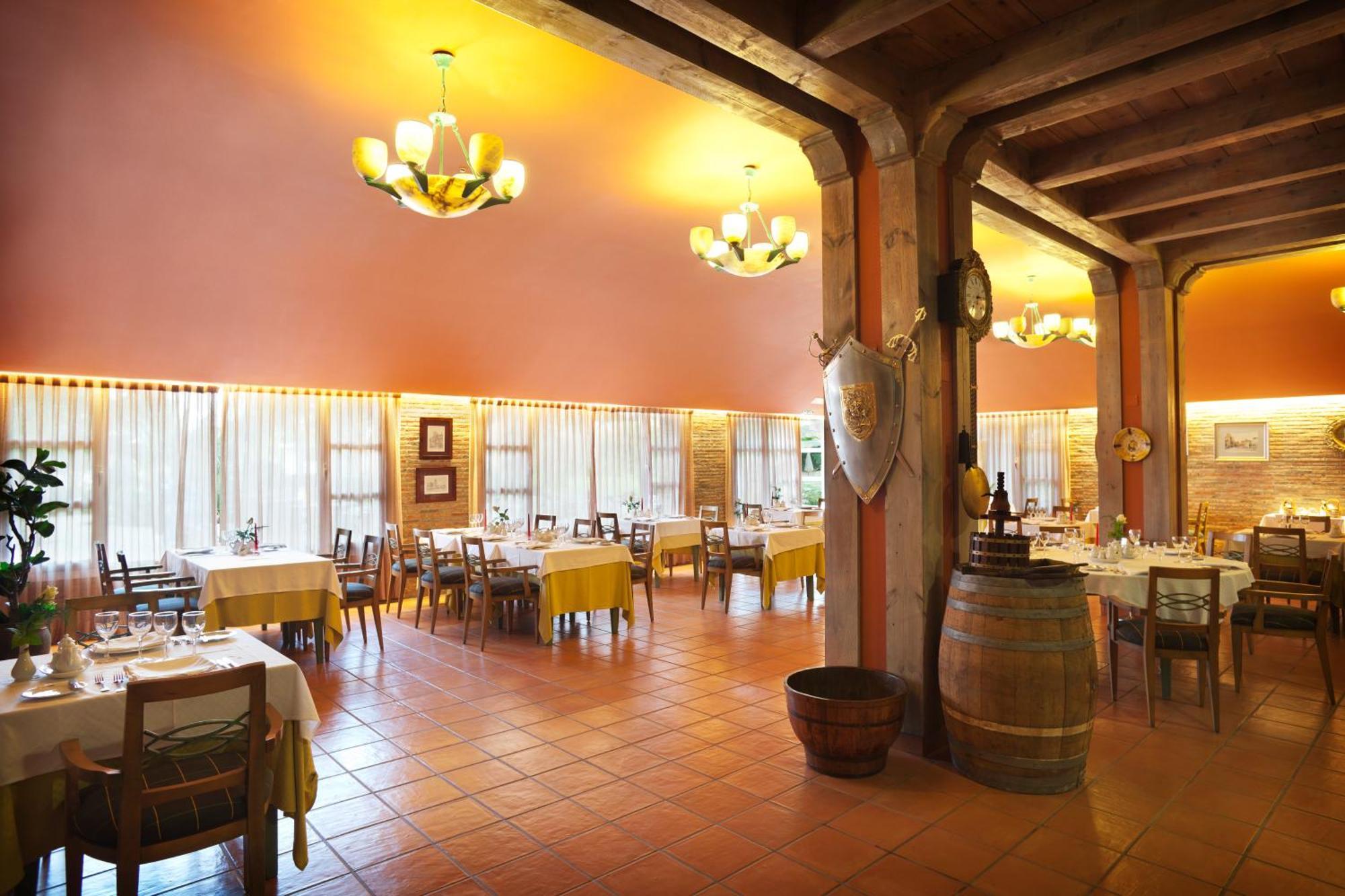 Adrian Hoteles Roca Nivaria Costa Adeje  Εξωτερικό φωτογραφία Restaurant in Spain